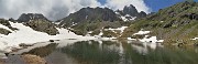 47 Vista panoramica sul laghetto superiore di Ponteranica e verso (da sx ) Triomen-Tribortoi-Valletto